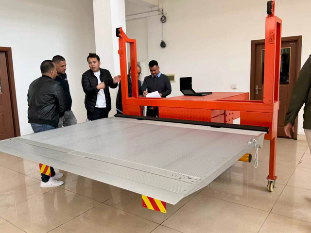 tail lift truck manufacture
