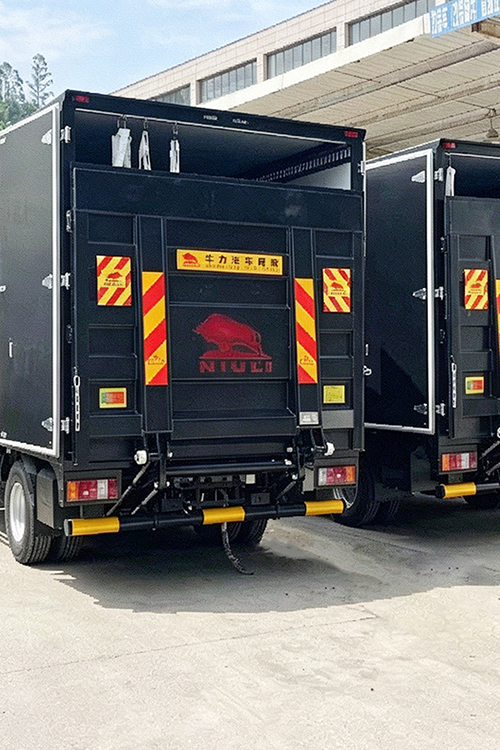 steel tail lift