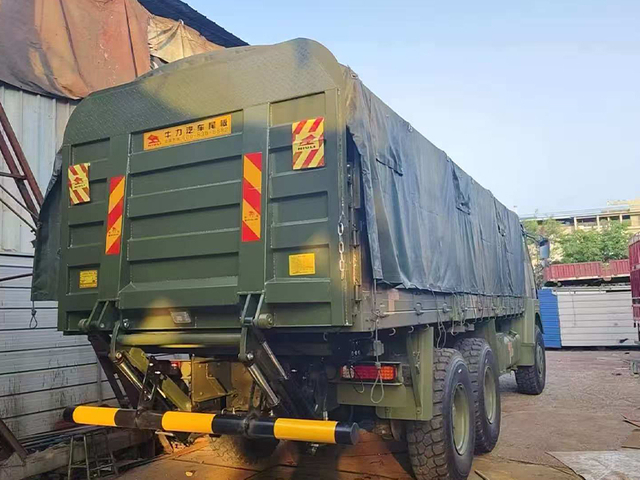 truck with a tail lift